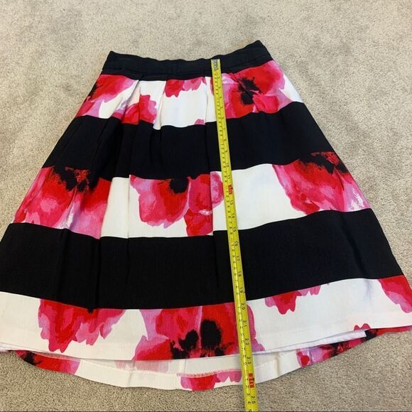 Tristan striped floral flower A-line skirt Sz 4 - Picture 10 of 11